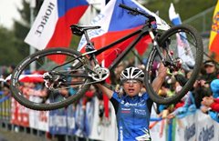 FOTOGALERIE: Světový pohár MTB Nové Město na Moravě - ženy