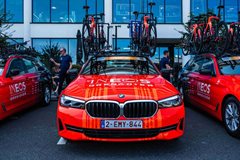 Pokuta a žlutá karta pro Ineos: Sportovní ředitel srazil divačku