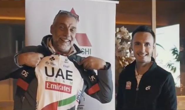 Tým UAE-Emirates chce jít příkladem řidičům z celého světa