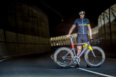 Stroj proti času: Boardman TTE