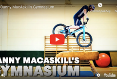 VIDEO: Danny MacAskill řádí v tělocvičně!