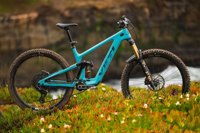 Lehký e-bike Yeti MTe s motorem TQ: Trailová zábava v 17,5 kg balení