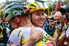 „Je jako Kwaremont, perfektní pro Tadeje,“ říká Tom Pidcock o Kimihuruře