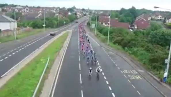 V Severním Irsku vystrojili zabitému cyklistovi stylový pohřeb