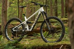 Fox Podium Factory: Revoluce mezi XC vidlicemi