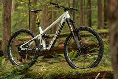 Novinka Fox 2026 vidlice Podium