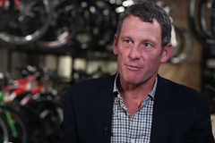 Armstrong: Patnáct let jsem se k některým lidem choval jako hajzl